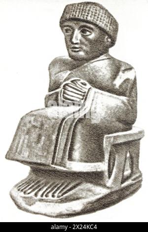 Statue de diorite de Gudea, souverain de l'état de Lagash en Mésopotamie méridionale. Photo du milieu du XXe siècle. Banque D'Images