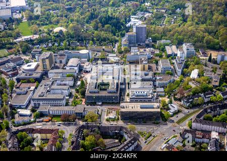 Luftbild, Universitätsklinikum Duisburg-Essen Gelände, Holsterhausen, Essen, Ruhrgebiet, Nordrhein-Westfalen, Deutschland ACHTUNGxMINDESTHONORARx60xEURO *** vue aérienne, Hôpital universitaire de Duisburg Essen Grounds, Holsterhausen, Essen, région de la Ruhr, Rhénanie du Nord-Westphalie, Allemagne ATTENTIONxMINDESTHONORARx60xEURO Banque D'Images