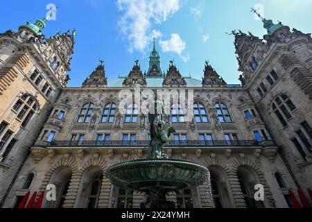 Hambourg, Allemagne - 14 juillet 2023 : Hôtel de ville de Hambourg, Allemagne Banque D'Images