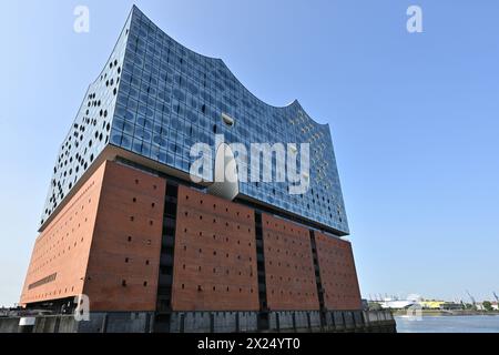 Hambourg, Allemagne - 14 juillet 2023 : Elbphilharmonie (salle de concert) à Hambourg, Allemagne Banque D'Images