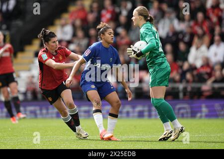 Manchester United Women v Chelsea Women- Women’s FA Cup demi finale LEIGH, ANGLETERRE - 14 DÉCEMBRE : Jess carter de Chelsea lors du match de quatrième tour de la Women’s FA Cup entre Manchester United et Chelsea au Leigh Sports Village le 14 avril 2024 à Leigh, Angleterre. Banque D'Images