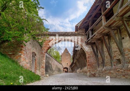Wehrgang der historischen Burg Trausnitz in Landshut, Niederbayern, Bayern, Deutschland, Europa Wehrgang der historischen Burg Trausnitz in Landshut, Banque D'Images