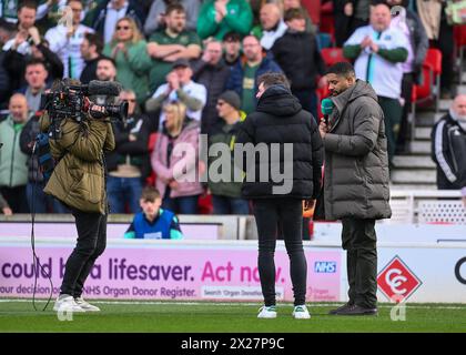 Hugh Woozencroft lors du match de championnat Sky Bet Stoke City vs Plymouth Argyle au stade Bet365, Stoke-on-Trent, Royaume-Uni. 20 avril 2024. (Photo de Stan Kasala/News images) in, le 20/04/2024. (Photo de Stan Kasala/News images/SIPA USA) crédit : SIPA USA/Alamy Live News Banque D'Images