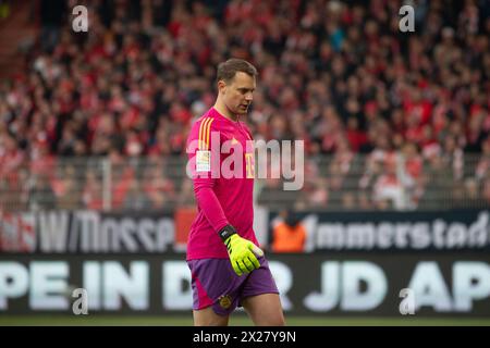 BERLIN, ALLEMAGNE - 20 AVRIL : match entre le FC Union Berlin et le Bayern dans le cadre de la Bundesliga 2023-2024 au Stadion an der Alten Försterei le 20 avril 2024 à Berlin, Allemagne. (Photo de Sergio Mendes/PxImages) crédit : Px images/Alamy Live News Banque D'Images