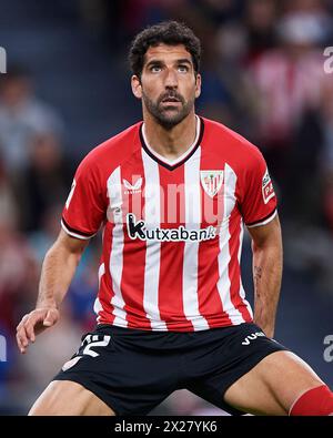 Raul Garcia d'Athletic Club regarde pendant le match LaLiga EA Sports entre Athletic Club et Granada CF au stade San Mames le 19 avril 2024 in Banque D'Images