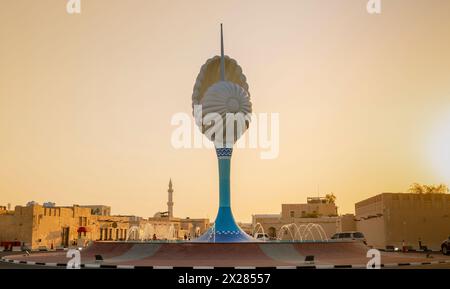 doha, qatar- 22 décembre 2023 : le nouveau rond-point Pearl à Al Wakrah Beach. Qatar, plage Al wakrah Banque D'Images