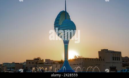 doha, qatar- 22 décembre 2023 : le nouveau rond-point Pearl à Al Wakrah Beach. Qatar, plage Al wakrah Banque D'Images