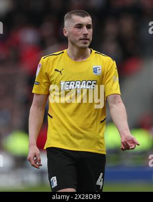 Doncaster, Royaume-Uni. 20 avril 2024. Dean Campbell de Barrow lors du match de Sky Bet League 2 entre Doncaster Rovers et Barrow au Keepmoat Stadium, Doncaster le samedi 20 avril 2024. (Photo : Mark Fletcher | mi News) crédit : MI News & Sport /Alamy Live News Banque D'Images