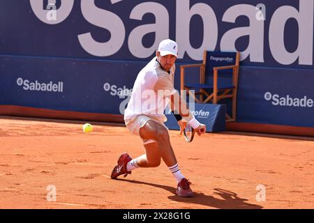 Barcelone, Espagne. 20 avril 2024. Dusan Lajovic (SRB), APRIL20, 2024 - Tennis : Dusan Lajovic lors de la demi-finale en simple face à Stefanos Tsistipas sur le tournoi de tennis Open Banc Sabadell de Barcelone au Real Club de Tenis de Barcelona, Espagne. Crédit : Mutsu Kawamori/AFLO/Alamy Live News crédit : Aflo Co. Ltd./Alamy Live News Banque D'Images