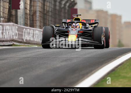 Shanghai, Chine. 19 avril 2024. 19.04.2024, circuit international de Shanghai, Shanghai, Grand Prix de Chine de formule 1 2024, photo Max Verstappen (NLD), Oracle Red Bull Racing Credit : dpa/Alamy Live News Banque D'Images