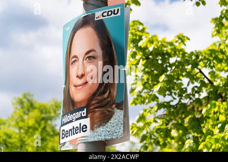 2024-04-21, Berlin, Europawahl, vom 6. bis 9. Juni 2024 wählen die Bürgerinnen und Bürger der Europäischen Union eu zum zehnten mal das Europäische Parlament. Dans Deutschland wird am Sonntag, 9. Juni 2024 gewählt.Ein Plakat der Partei CDU Hildegard Bentele *** 2024 04 21,Berlin,élections européennes,du 6 au 9 juin 2024, les citoyens de l'Union européenne éliront le Parlement européen pour la dixième fois en Allemagne, les élections auront lieu le dimanche 9 juin, 2024 Une affiche du parti CDU Hildegard Bentele Banque D'Images