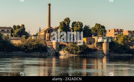 Paysage culturel de la rive du Nil le Nil, la bouée de sauvetage de l'Egypte Banque D'Images