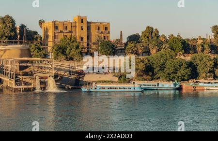 Paysage culturel de la rive du Nil le Nil, la bouée de sauvetage de l'Egypte Banque D'Images