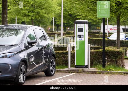 Points de charge publics électriques ScottishPower, Glasgow Science Centre chargeur de véhicule électrique EV Banque D'Images