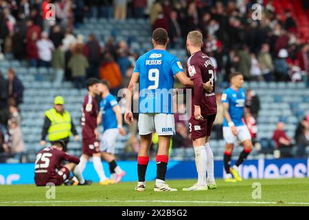 Glasgow, Royaume-Uni. 21 avril 2024. Les Rangers jouent Heart of Midlothian au stade de football de Hampden Park, Glasgow, Écosse, Royaume-Uni lors d'une demi-finale de la Coupe d'Écosse. Le vainqueur de ce jeu jouera le Celtic FC en finale. Crédit : Findlay/Alamy Live News Banque D'Images