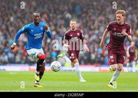 Glasgow, Royaume-Uni. 21 avril 2024. Les Rangers jouent Heart of Midlothian au stade de football de Hampden Park, Glasgow, Écosse, Royaume-Uni lors d'une demi-finale de la Coupe d'Écosse. Le vainqueur de ce jeu jouera le Celtic FC en finale. Crédit : Findlay/Alamy Live News Banque D'Images