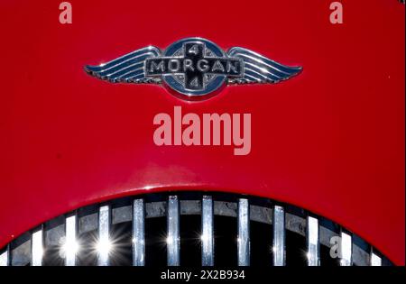 Voiture de sport Red Morgan, Paphos Classic Vehicle Club Harbour Show, Paphos, Chypre Banque D'Images