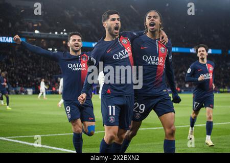 Paris, France. 21 avril 2024. © Julien Mattia/le Pictorium/MAXPPP - Paris 21/04/2024 Julien Mattia/le Pictorium - 21/04/2024 - France/Ile-de-France/Paris - but de Marco Asensio lors de la 30eme Journee de ligue 1 UberEats entre le PSG et l'Olympique Lyonnais au Parc des Princes, le 21 avril 2024 - valeurs ACtuelles out, no jdd, jdd out, jdd out, RUSSIA OUT, NO RUSSIA #norussia/21/04/2024 - France/Ile-de-France (région)/Paris - but de Marco Asensio lors du 30e Journee de ligue 1 UberEats entre le PSG et l'Olympique Lyonnais au Parc des Princes, 21 avril 2024 crédit : MAXPPP/Alamy Live News Banque D'Images