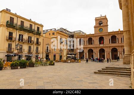 Piazza della Repubblica place à Marsala en Sicile Banque D'Images