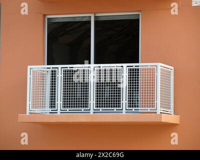Balcon d'un appartement à Miami. Banque D'Images