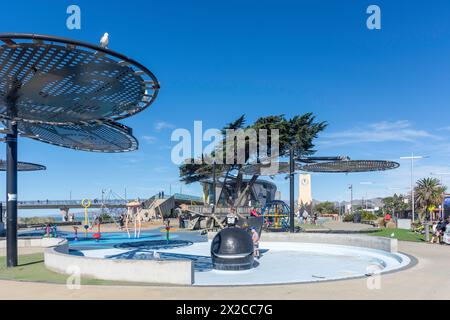 Aire de jeux pour enfants, Marine Parade, New Brighton, Christchurch, Canterbury Region, nouvelle-Zélande. Banque D'Images