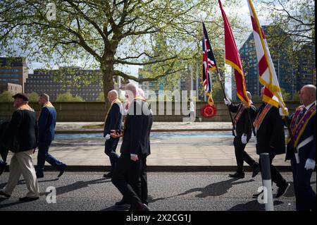 20 avril 2024 LondonUK - Marche par la loyale Orange institution of England et d'autres Orange Lodges le long de Millbank à Londres Banque D'Images