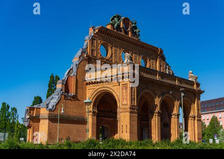 Ruines de Anhalter Bahnhof sur Askanischer Platz à Berlin, Allemagne Banque D'Images