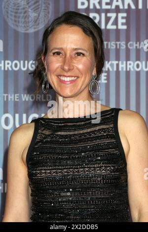 13 avril 2024, Los Angeles, CA, États-Unis : LOS ANGELES - 13 avril : Anne Wojcicki à la 10e cérémonie annuelle du prix Breakthrough à l'Academy Museum of Motion Pictures le 13 avril 2024 à Los Angeles, CA (crédit image : © Kay Blake/ZUMA Press Wire) USAGE ÉDITORIAL SEULEMENT! Non destiné à UN USAGE commercial ! Banque D'Images