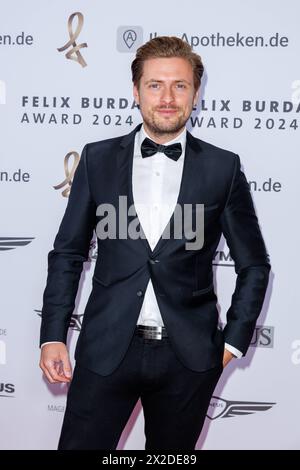 Gala - Felix Burda Award Jörn Schlönvoigt BEI der Felix Burda Award Gala im Hotel Adlon Kempinskil am 21.04.2024 à Berlin. *** Gala Prix Felix Burda Jörn Schlönvoigt au Gala du Prix Felix Burda à l'Hôtel Adlon Kempinskil le 21 04 2024 à Berlin Copyright : xEventpressxKochanx Banque D'Images