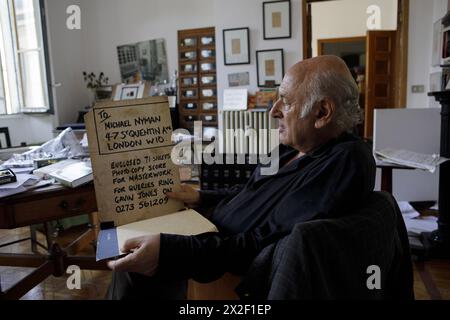 Portrait de Michael Nyman (compositeur) chez lui 24/08/2017 ©Isabella de Maddalena/opale.photo Banque D'Images