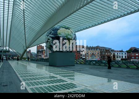 Modernisation de la gare ferroviaire de Liège-Guillemins conçue par l'architecte Santiago Calatrava à Liège Belgique Banque D'Images