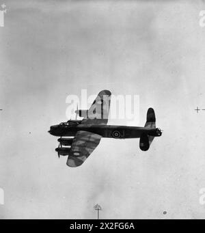 Photographie officielle - Avro Lancaster B Mark 1 ME559 'KC-Y', du No ...