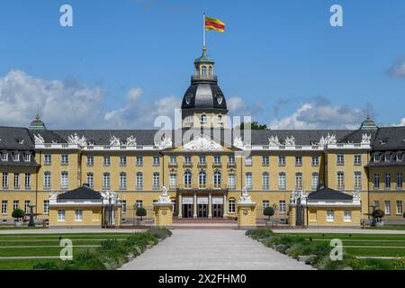 Géographie / voyage, Allemagne, Bade-Wuerttemberg, Karlsruhe Castle, Karlsruhe, INFORMATIONS-AUTORISATION-DROITS-SUPPLÉMENTAIRES-NON-DISPONIBLES Banque D'Images