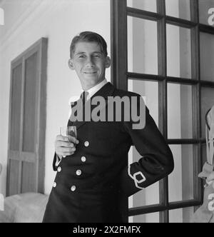 Les photographies de Cecil Beaton prises en Inde, en Birmanie et en Chine entre décembre 1943 et août 1944 documentent les lieux, les personnes et les événements survenus au cours de la période. Banque D'Images