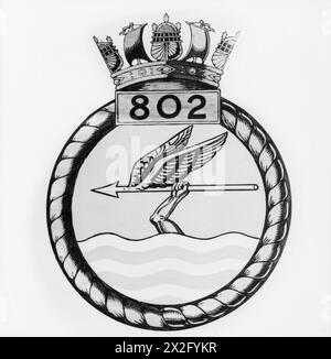 La crête du 802e Squadron Fleet Air Arm en 1944 représente l'identité et le service de l'escadron pendant les opérations de la seconde Guerre mondiale dans la branche aéronautique de la Royal Navy. Banque D'Images