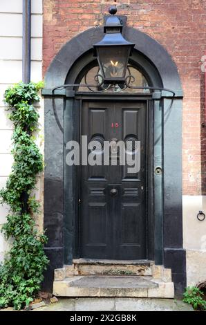 Porte de Dennis Severs House, Spitalfields, Londres Banque D'Images