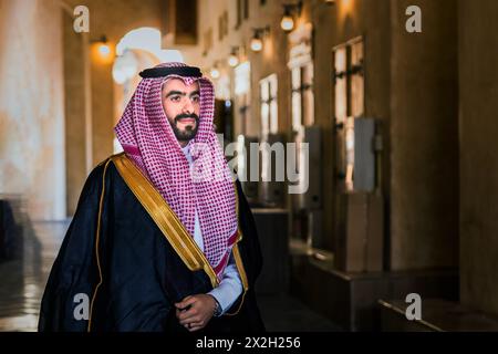 Mannequin saoudien portant une robe traditionnelle à Al Hasa, Arabie Saoudite. Banque D'Images