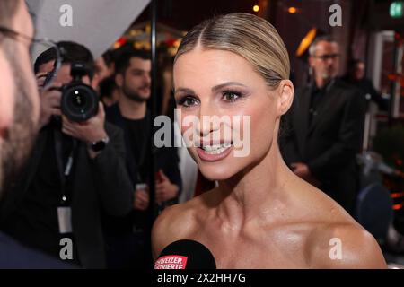 Michelle Hunziker - DAS ZELT Gala 2024 Michelle Hunziker. DAS ZELT Gala 2024 vom 21.04.2024 auf dem Kasernenareal in Zürich. Schweiz. *** Gala Michelle Hunziker DAS ZELT 2024 Gala Michelle Hunziker DAS ZELT 2024 du 21 04 2024 au Kasernenareal de Zurich Suisse Banque D'Images