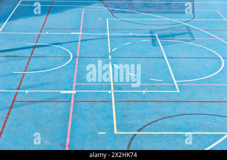 Photo d'un terrain de basket-ball vide Banque D'Images