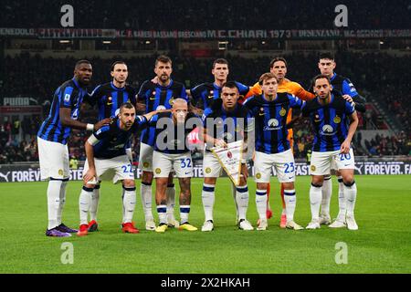 INTER S'ALIGNERA avant le match de football Serie A entre Milan et Inter au stade San Siro, dans le nord de l'Italie - lundi 22 avril 2024. Sport - Soccer . (Photo de Spada/LaPresse) crédit : LaPresse/Alamy Live News Banque D'Images