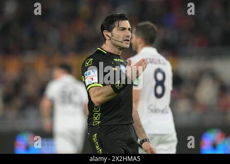 Stadio Olimpico, Rome, Italie. 22 avril 2024. Série A Football ; Roma versus Bologna ; arbitre Fabio Maresca crédit : action plus Sports/Alamy Live News Banque D'Images