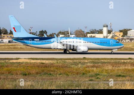 Getjet Airlines Boeing 737-85P (REG : LY-TUI) exploitant le vol KM626 à Milan pour KM Malta Airlines. Banque D'Images