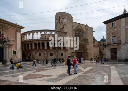 Basilica Virgen de los Desamparados, Cathedral, Catedral de Santa Maria, Plaza de la Virgen, Valence, Espagne Banque D'Images