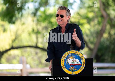 CA, États-Unis. 22 avril 2024. Le gouverneur de Californie, Gavin Newsom, prend la parole lors de la cérémonie de dédicace du nouveau parc d'État dos Rios dans la vallée centrale, le lundi 22 avril 2024. (Crédit image : © Paul Kitagaki Jr./ZUMA Press Wire) USAGE ÉDITORIAL SEULEMENT! Non destiné à UN USAGE commercial ! Banque D'Images