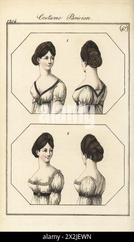 Femme française en coiffure avec des tresses, des cordes de perles, flèche d'or et peigne 1, et coiffure attachée avec des perles et des camées 2. Gravure sur cuivre colorée à la main tirée du Journal des Dames et des modes de Pierre de la Messengere, Francfort sur le Mein (Francfort) 1804. D’après des illustrations de Carle Vernet, Jean-François Bosio, Dominique Bosio et Philibert Louis Debucourt. Banque D'Images