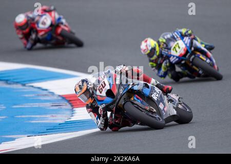 19-04-2024 - Assen - ce week-end, le circuit TT d'Assen est consacré au Championnat du monde Superbike (Championnat du monde FIM Superbike). Michael van der Mark est le seul participant néerlandais régulier à ce prestigieux championnat du monde de moto sur route. Le Rotterdam est sous contrat avec l'équipe de l'usine BMW. Sur la photo Michael van der Mark (numéro 60)PHOTO : ANP / HH Marc Jans pays-bas Out - belgique Out Banque D'Images