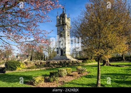 Whitehead public Clock Tower and public Park, Bury, Lancashire, Angleterre, Royaume-Uni Banque D'Images