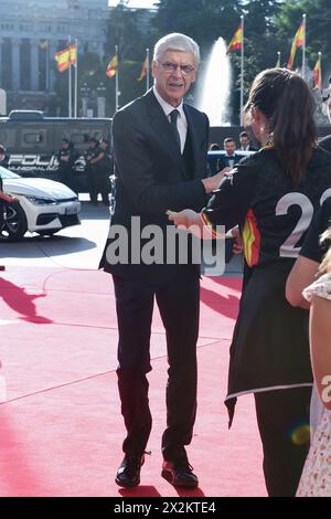 Madrid, Espagne. 22 avril 2024. Le manager français Arsene Wenger arrive aux Laureus World Sports Awards 2024 à Madrid, en Espagne, le 22 avril 2024. Crédit : Gustavo Valiente/Xinhua/Alamy Live News Banque D'Images
