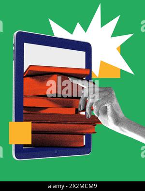 Tablette avec pile de livres. Collage d'art contemporain. Intégration des plateformes d’apprentissage numériques avec les ressources éducatives traditionnelles Banque D'Images