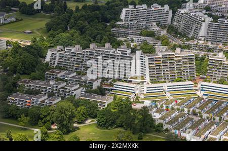 Blick auf das Münchner Olympiadorf. 1972 wurden hier die Athleten der olympischen Sommerspiele einquartiert. Es War zugleich tragischer Tatort des Mün Banque D'Images